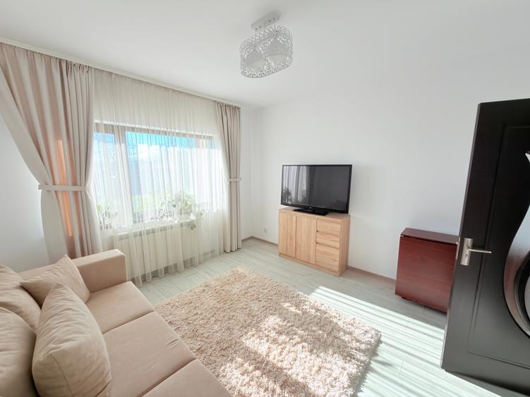 Casa noua cu etaj in zona Bucovina - 2