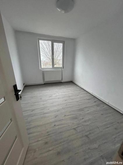 De vanzare 3 camere, renovat, in zona centrala - 1