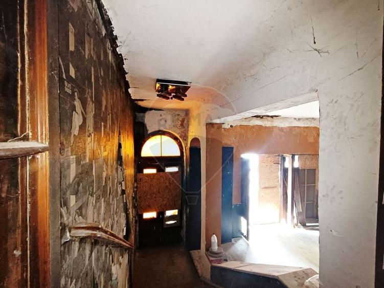 Vanzare Vila Interbelica Stradala, Pta Regina Maria, Ocazie Investitie - 40