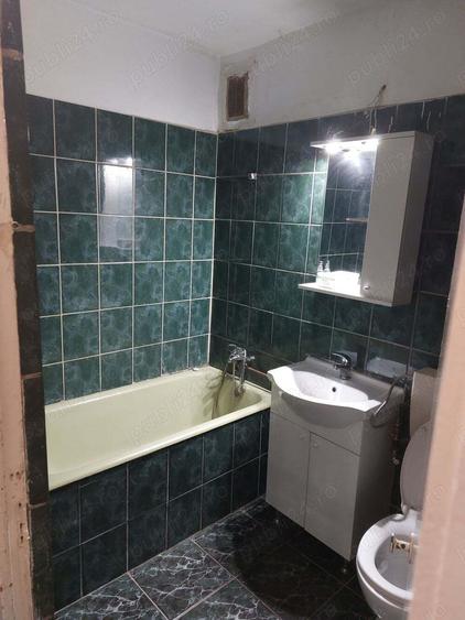 Proprietar Apr 1 Camera - 1