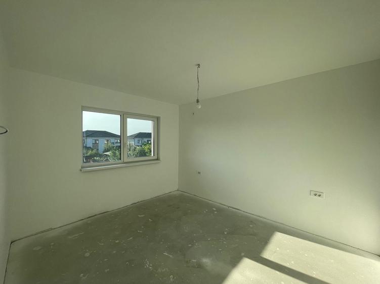 Duplex nou cu 4 camere, amplasament excelent în Moșnița Veche - 10