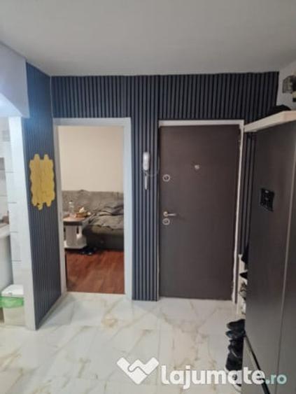 Apartament 2 camere conf.1 et.1/4 Crangasi - 1