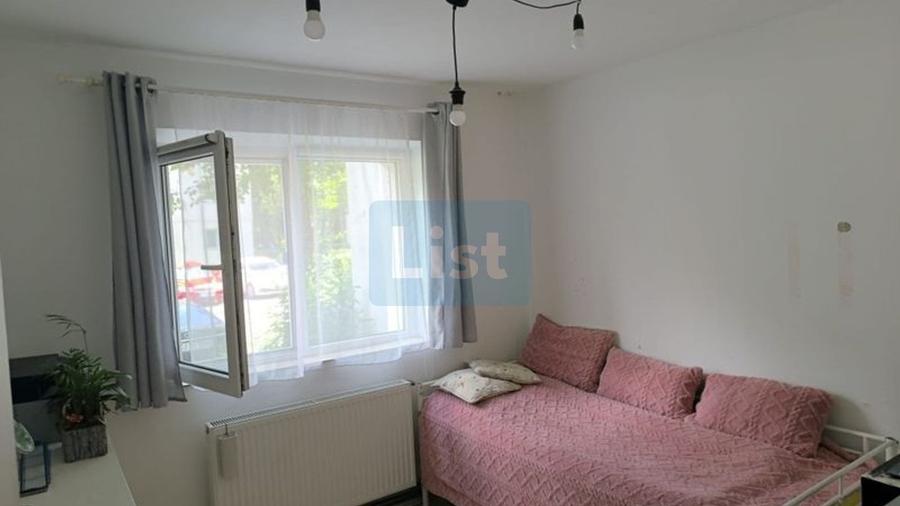 Apartament 3 camere - Decomandat - 5