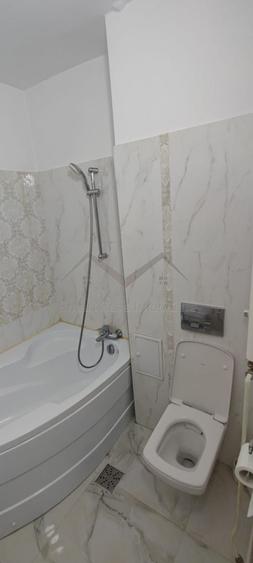 Apartament cu 3 camere decomandat în Dacia