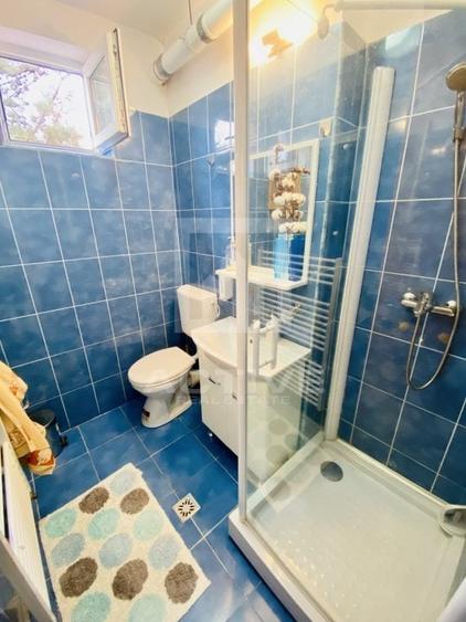 Vila Cu curte proprie || strada privata - 20