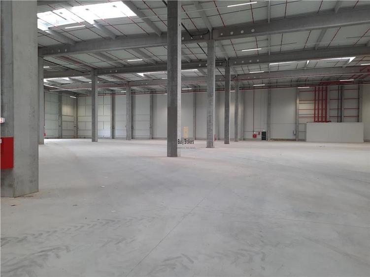 Spatii Industriale - 4500 mp - Logistica - Productie - Depozitare - Distributie - 4