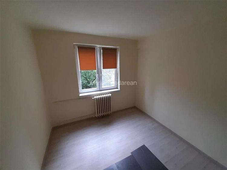 Vanzare garsoniera confort 3 finisata Gheorgheni zona Hotel Royal, Cluj-Napoca Vanzare garsoniera confort 3 finisata Gheorgheni zona Hotel Royal, Cluj-Napoca