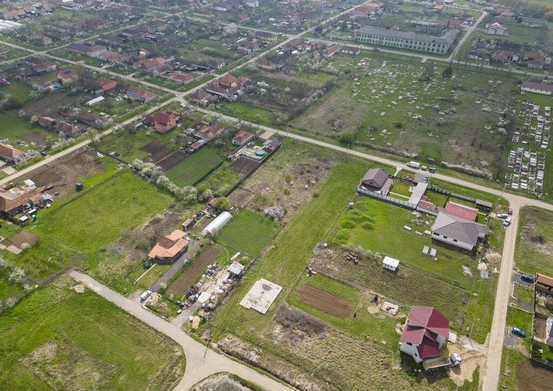 Teren intravilan cu funda?ie in Frumuseni - 3