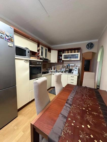 De vanzare garsoniera in zona Buziasului - 1