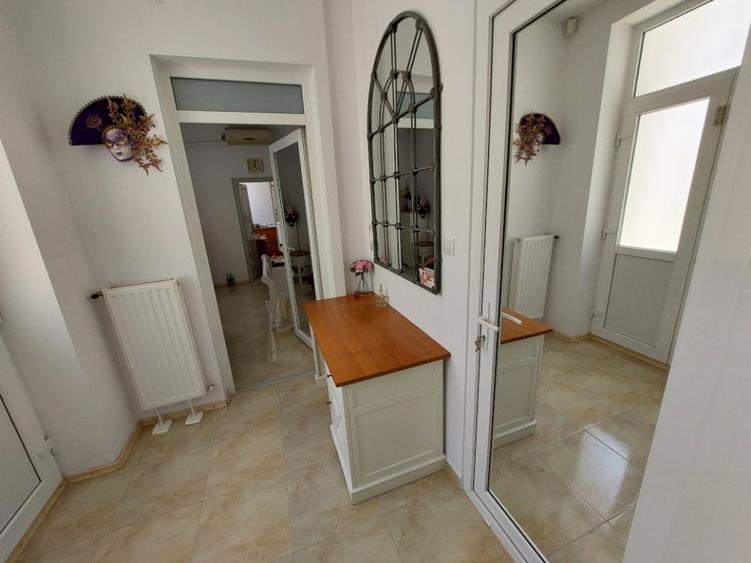 Vanzare casa ultracentrala - 4