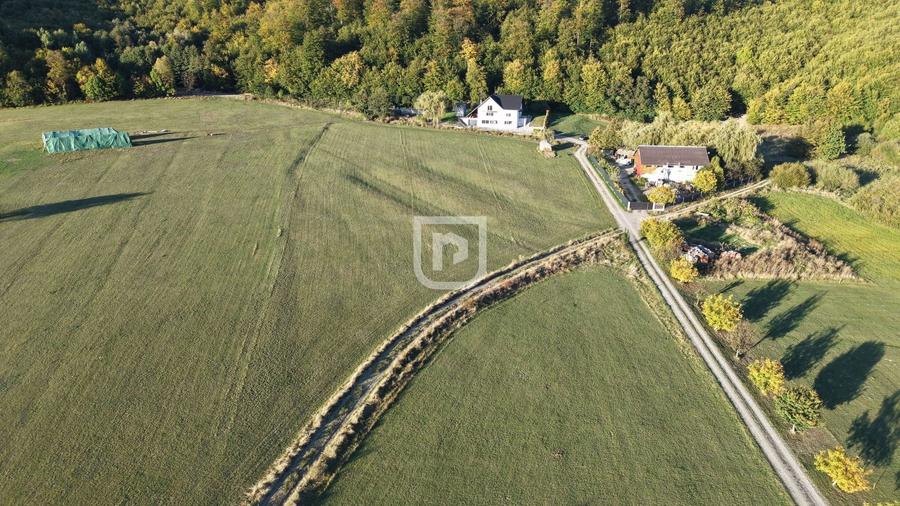 Teren agricol extravilan de 10938 mp, în Periferie