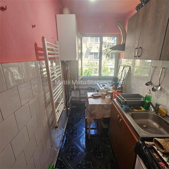 Apartament cu 2 camere semidecomandat în Girocului Apartament cu 2 camere semidecomandat în Girocului