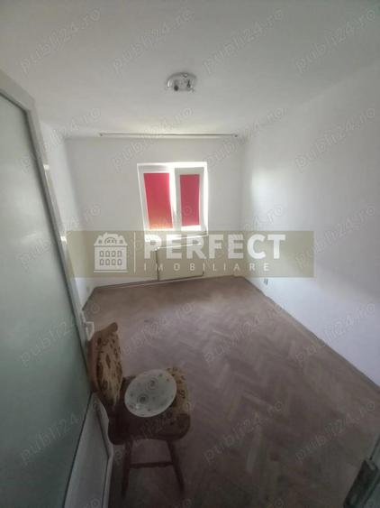 Ap.3 camere DECOMANDAT,Vest, etajul 4, Pret 72000 euro - 8