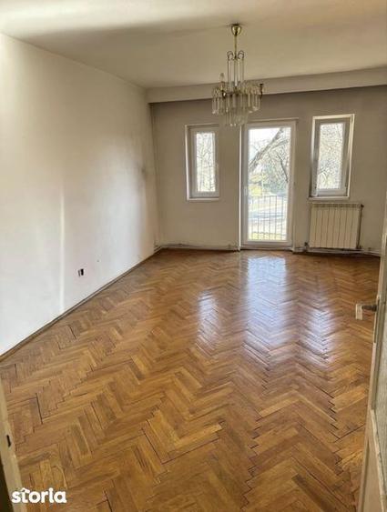 Apartament 5 camere - 1