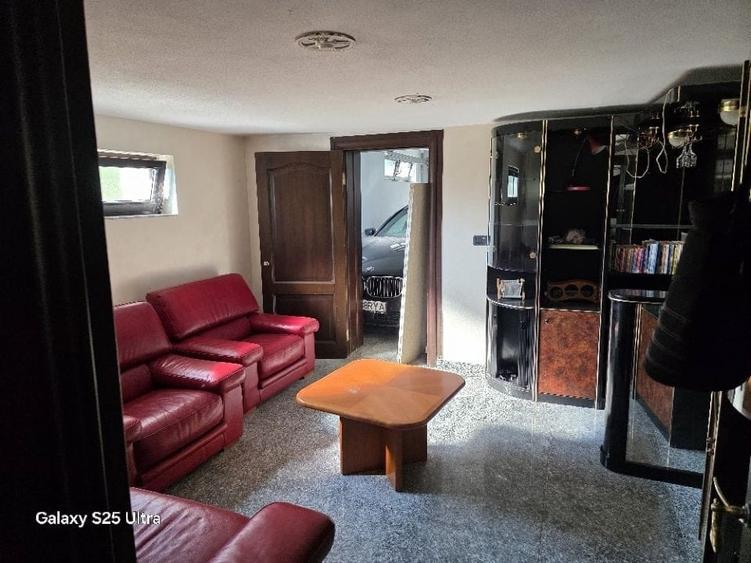 Vând urgent vila deosebita - 11