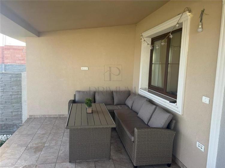 GIROC - DUPLEX SPATIOS - MOBILAT SI UTILAT - TEREN 333MP - TOATE UTILITATILE - 9