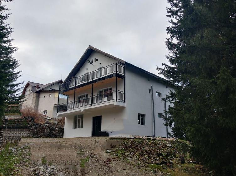 Vand casa in statiunea montana Ranca - 1