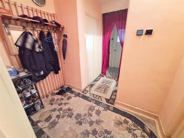 Apartament  2 camere decomandat ,zona Nord - 6