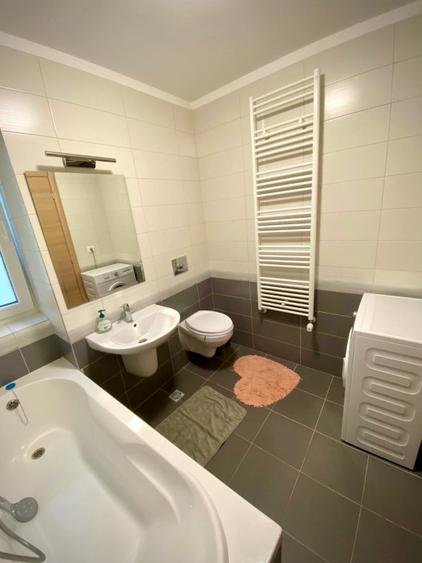 2 camere zona Coresi Proprietar  - 4