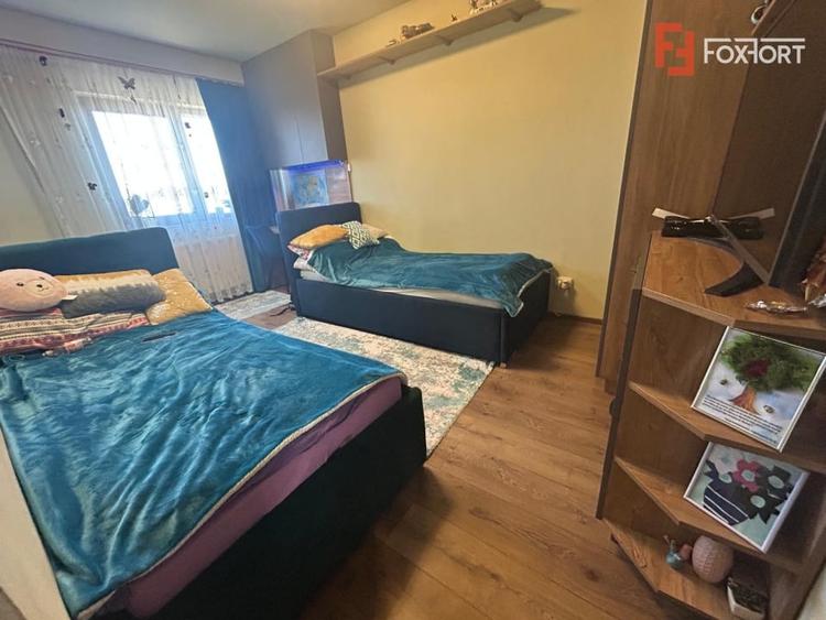 Apartament de vanzare cu 3 camere in zona Giroc - 6