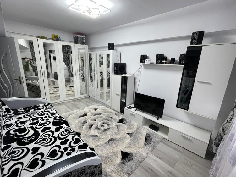 Vand apartament complet mobilat si utilat nou - 8