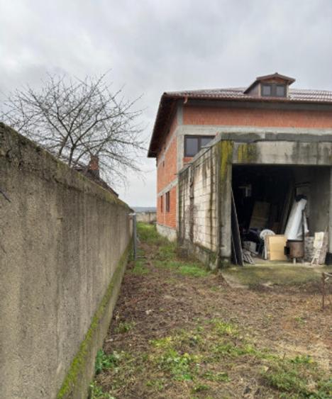 Duplex Postarnacu, Dambovita - 8