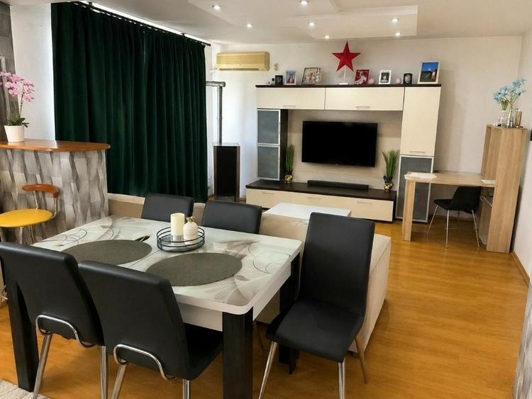 Apartament cu 2 camere decomandat în Hârșova
