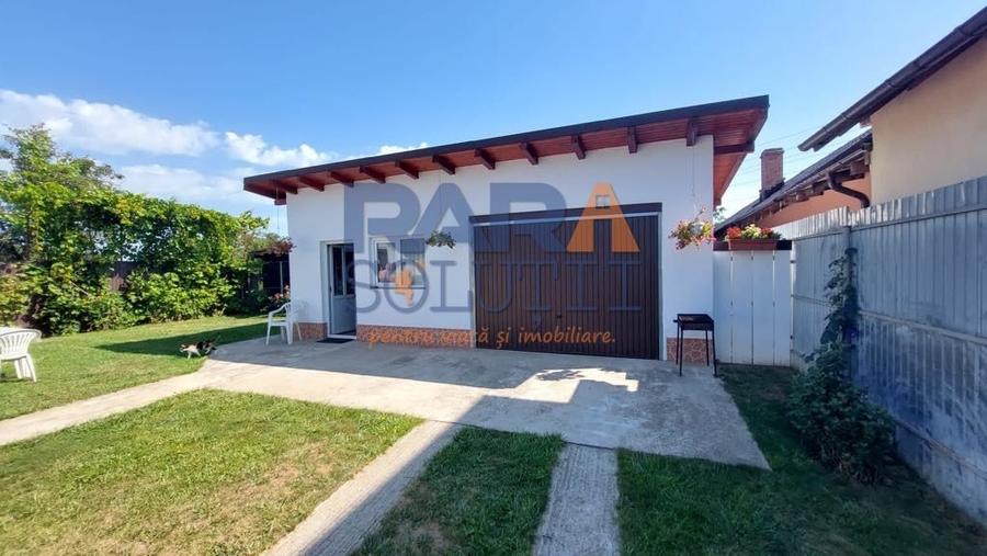 Casă 2015 - 4 dormitoare, 2 băi, 2 bucătării - 3