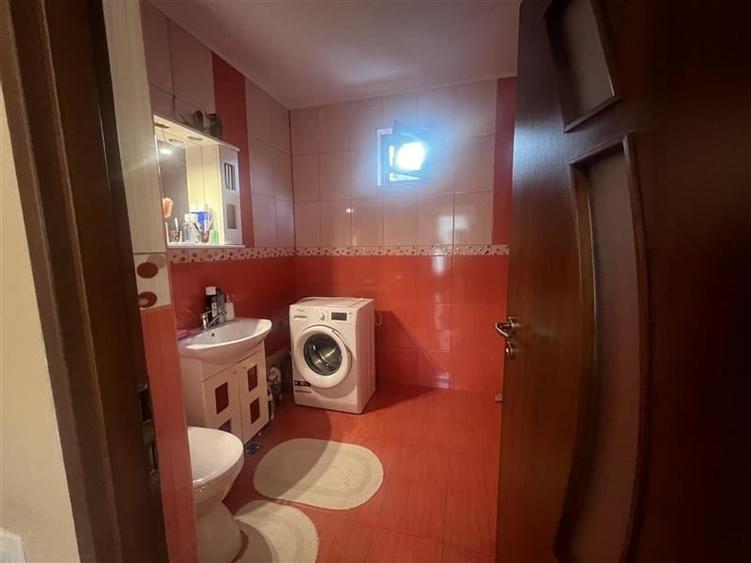 Casa  cu 1400 mp teren in Dezmir - 13