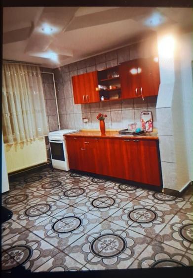 Apartament de inchiriat in Gaesti - 7
