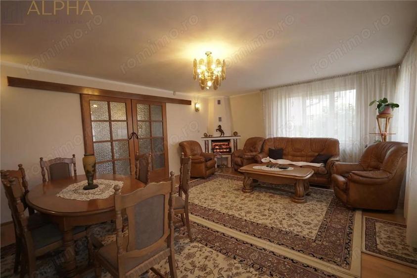 Vila eleganta cu piscina, teren generos si finisaje de calitate - 1