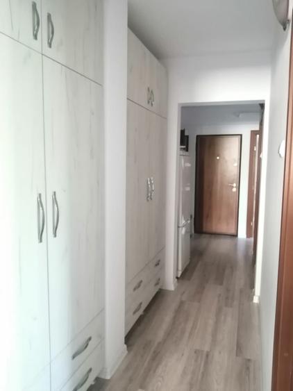 Inchiriere ap decomandat 3 camere Nicolina 2 - 5