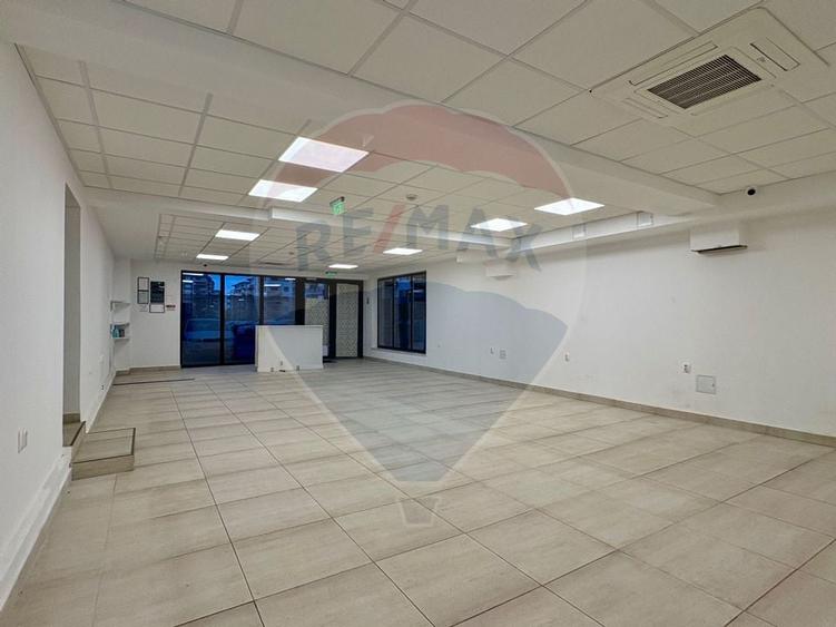 Spatiu comercial de închiriat – 122 mp – Tractorul, Str. Stefan Baciu! - 4