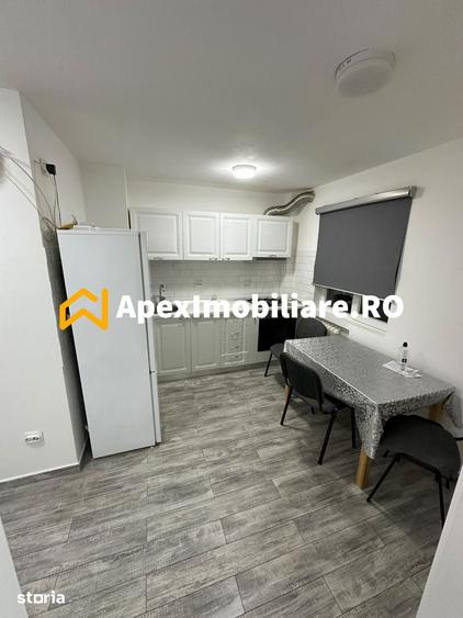 Apartament cu 3 camere decomandat în Drumul Taberei