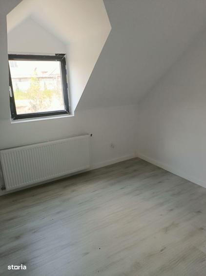 Vila in Varteju cu patru camere,curte mare - 8