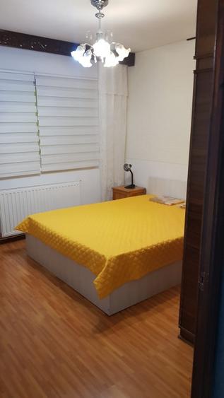 ZONA GAVRILOV - 2 CAMERE DECOMANDAT , CENTRALA GAZ. - 3