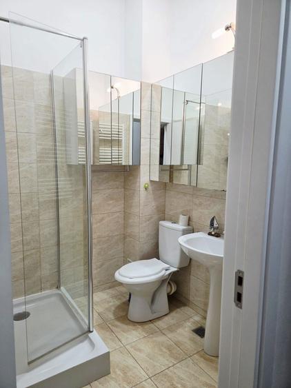 Inchiriez apartament 2 camere - 7