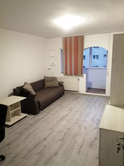 Inchiriere 2 camere tractorul brasov - 1