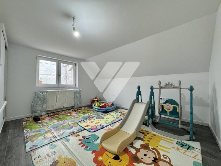 Casa individuala 6 camere 3 bai si teren 1115 mp in Sura Mica Sibiu - 17