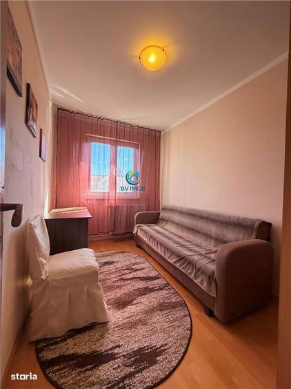 Vanzare apartament 3 camere, Zona Florilor, insorit,mobutilat, - 13