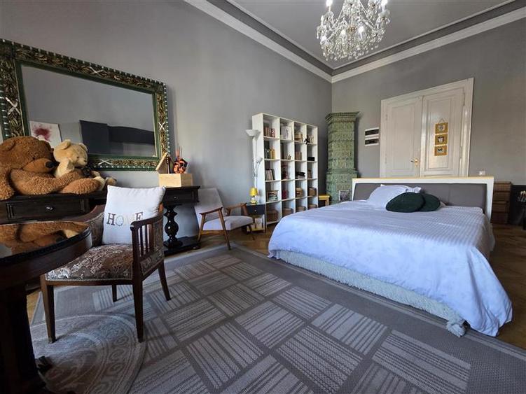 Garsoniera deosebita in Centrul Istoric Palatul Soarelui - 1