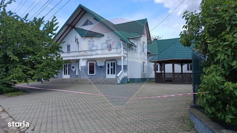 Casa / Vila de vanzare sau spatiu comercial in Hurjuieni - 8