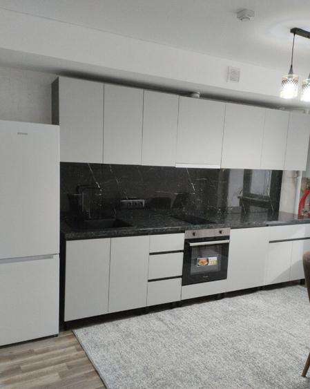 Inchiriez apartament cu 1 camera in zona Ultracentrala - 1