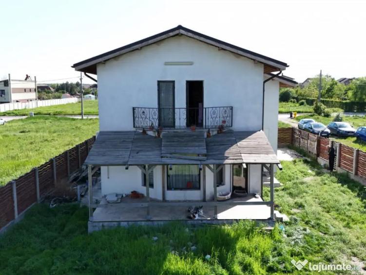 CORNETU, CASA P+1E+Pod 222 MP, LOT 549 MP! - 3