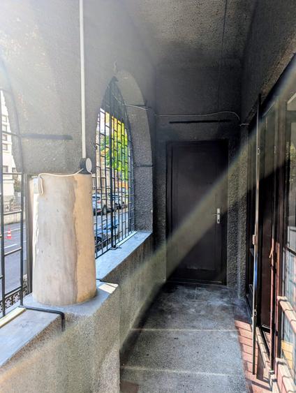 Apartament la parter de vila eleganta P+1 cu doar 2 apt,Parcul Carol,1/2 curte - 8