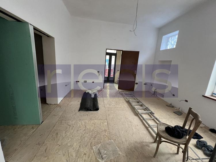 IMOBIL MIXT | ROSETTI | 500 MP | RENOVAT | 2 CORPURI + SUBSOL + CURTI INTERIOARE - 6