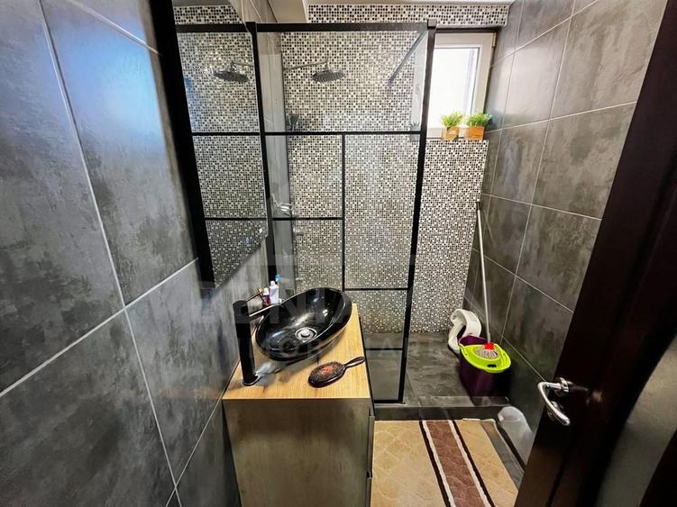 Casa Moderna P+M-220mp-6 Camere-Toate Utilitatile-An 2010... - 5