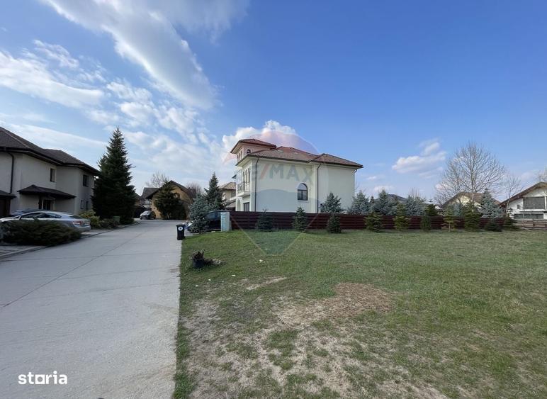 Spațiu comercial, în Ostratu