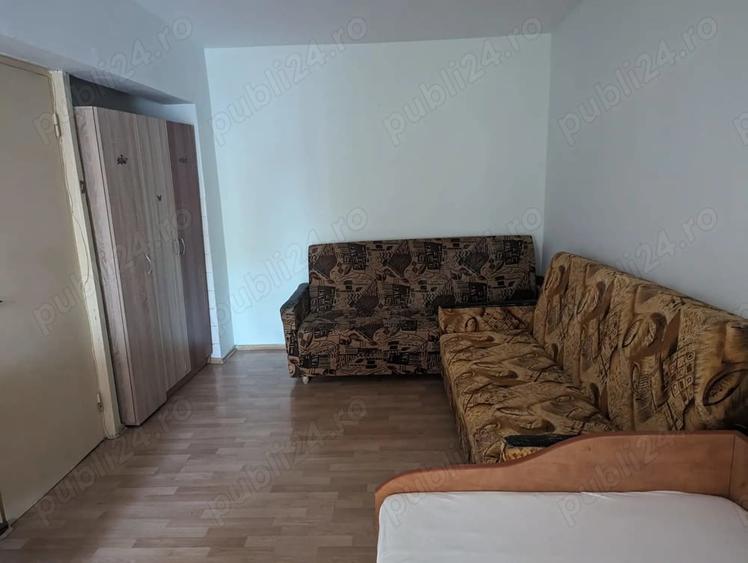 Garsonieră decomandată în Crihala