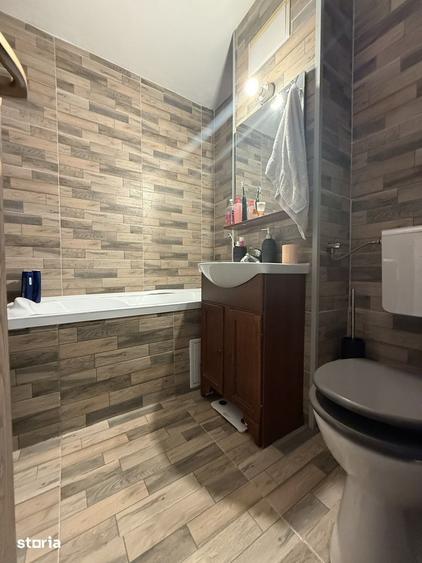 Apartament cu 2 camere decomandat, mobilat în Lipovei